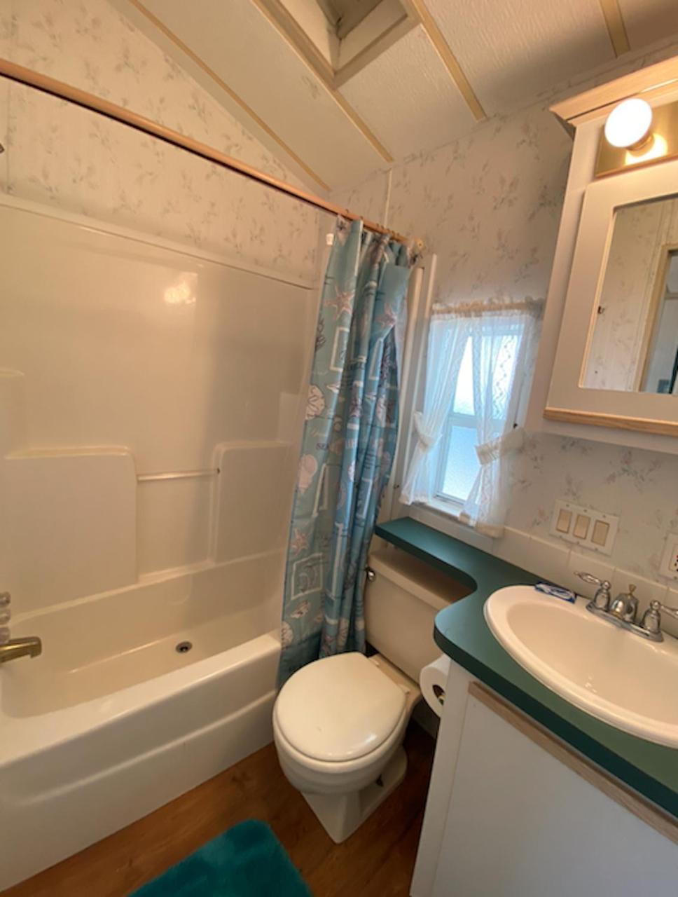Woody'S Rv Resort Llc Sebring Room photo